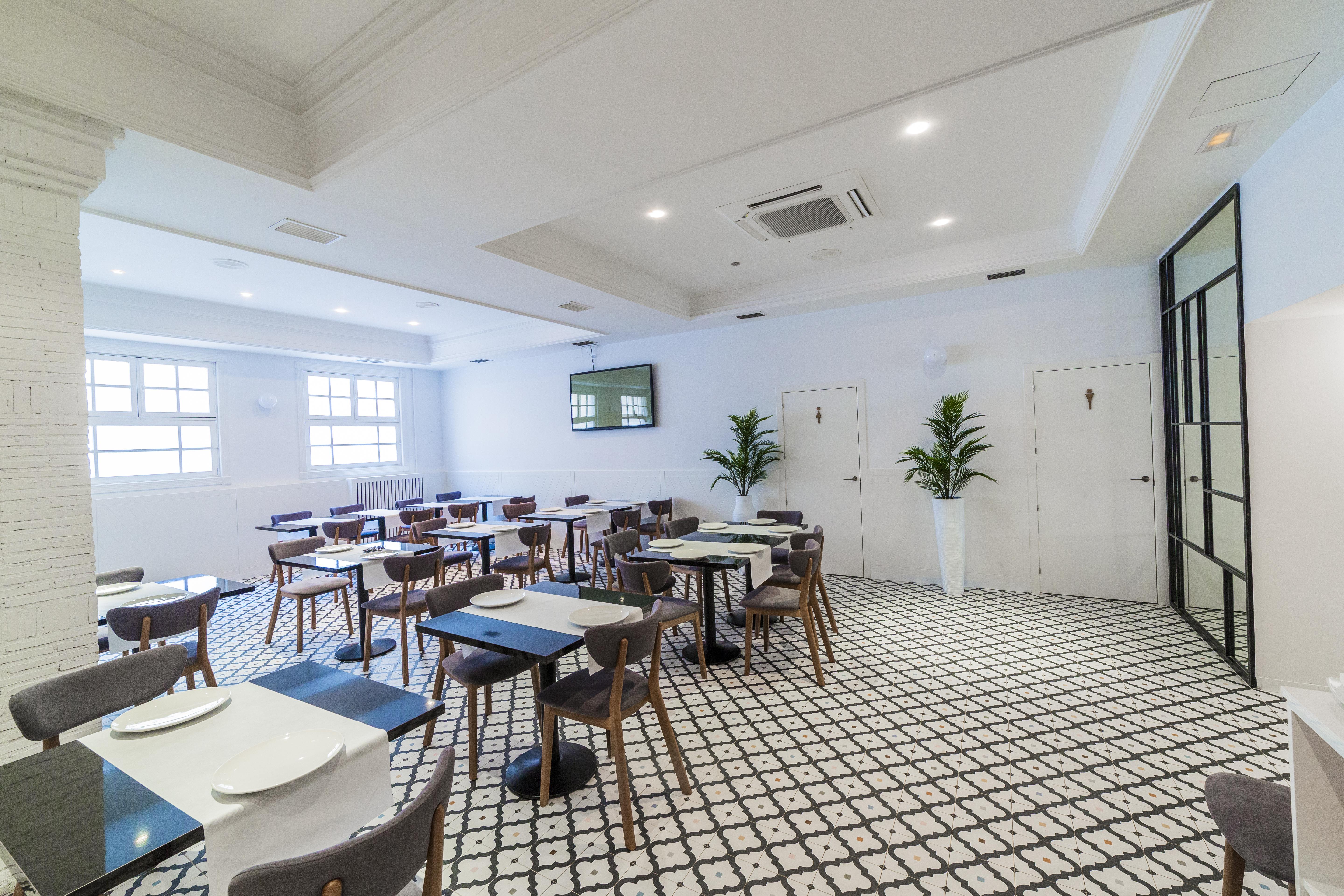 Hospedium Hotel Canitas Maite Gastronomico Casas-Ibanez Exterior photo